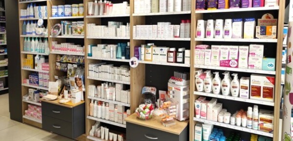 Pharmacie de la Place - 36340 Cluis
